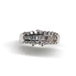 Sortija oro con diamantes